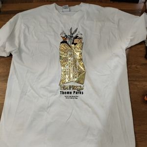 Vintage 1995 Six Flags Looney Tunes T-shirt USA Made Adults Size XL Holographic